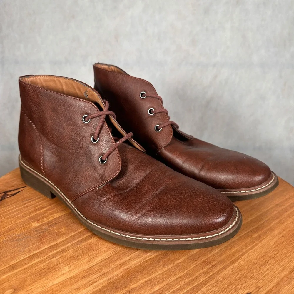 Guess Joey Chukka Boots Mens 9 Brown Good Faux Leather Lace Up Ankle GMJOEYS-R